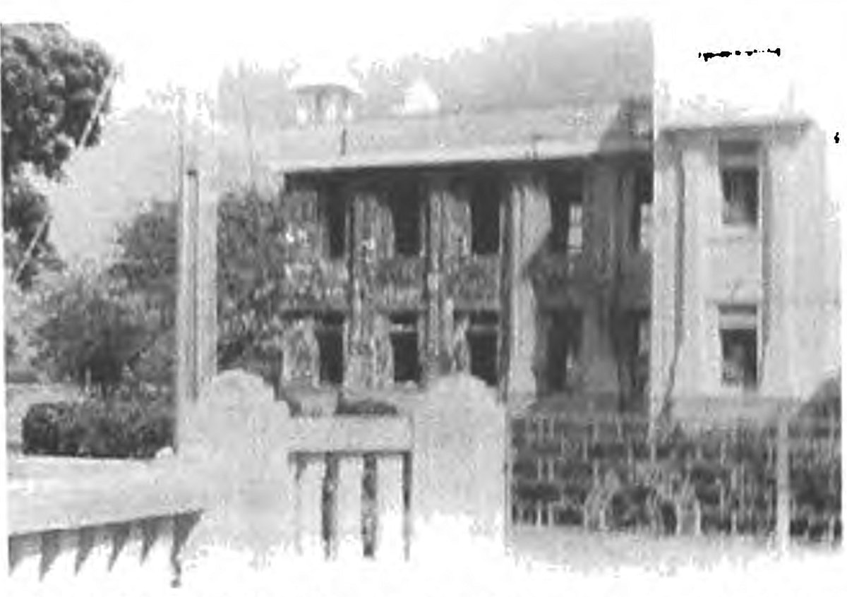 The Jaffna public library after being ravaged by fire in 1984.