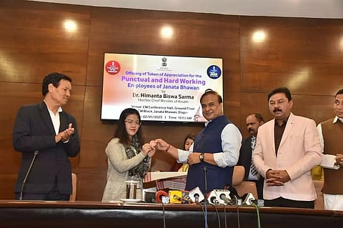 असम के मुख्यमंत्री हिमंत बिस्वा सरमा ने सचिवालय में फाइलों के समय पर निपटान पर जोर दिया