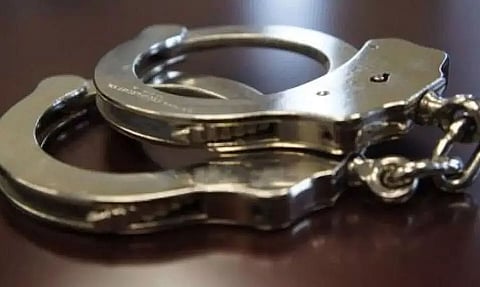 असम: पश्चिम गुवाहाटी पुलिस जिला ने शहर में चोरों को गिरफ्तार किया