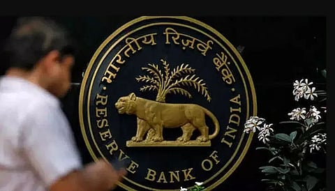 डिजिटल भुगतान बढ़ने से भारत में नकद लेन-देन में कमी आई: भारतीय रिजर्व बैंक