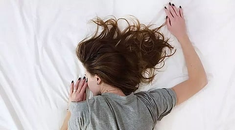 इस वर्ष 8 घंटे की नींद सुनिश्चित करने का संकल्प लें