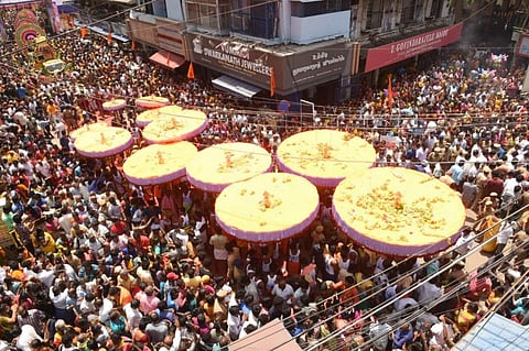இந்து தர்மார்த்த சமிதி சார்பில் திருப்பதி திருக்குடை ஊர்வலம்! -படங்கள் : ம.பிரபு