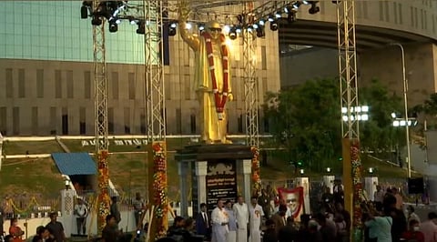 சென்னையில் கருணாநிதி சிலை திறப்பு - புகைப்படத் தொகுப்பு