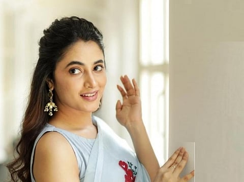 பிரியங்கா அருள் மோகன் - ஸ்பெஷல் ஆல்பம்