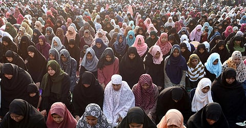 கோவை, மதுரையில் ரம்ஜான் சிறப்புத் தொழுகை - புகைப்படத் தொகுப்பு