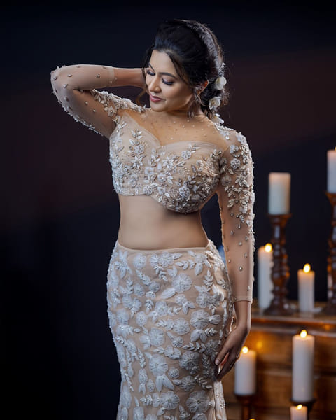 Anju kurian clicks