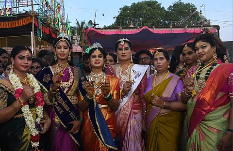 koovagam koothandavar temple festival transgender tie sacred knots
