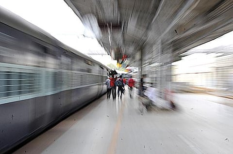 இணையதள ஏல முறைக்கு மாறுகிறது ரயில்வே!