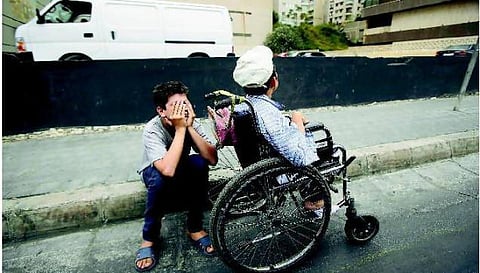 Globe ஜாமூன் - ஒரு லட்சம் உயிர்கள்