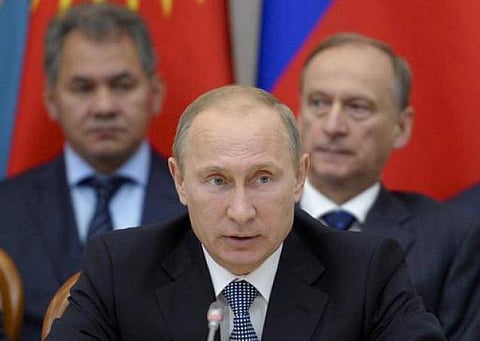 பொருளாதாரச் சிக்கலை எப்படி எதிர்கொள்கிறது ரஷ்யா?