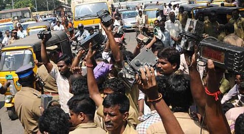 ஆவணங்கள் இல்லாத பிரச்சினை ஆட்டோக்களுக்குப் புதிய தீர்வு