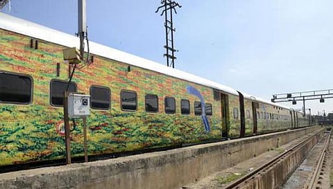 துரந்தோ ரயில் ஏ.சி. வகுப்பு கட்டணம் உயர்கிறது