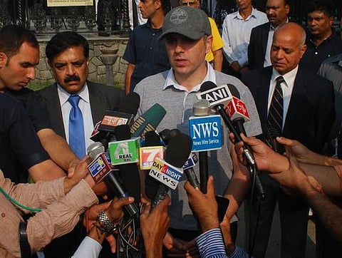 எல்லை ஊடுருவலை பாகிஸ்தான் நிறுத்திக்கொள்ள வேண்டும்: ஒமர் அப்துல்லா