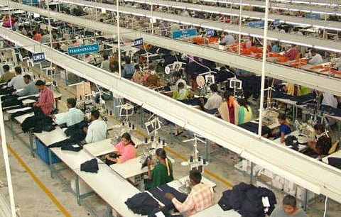 தையல் நிறுவனங்கள் வேலைநிறுத்தம்: திருப்பூரில் ரூ.40 கோடி வர்த்தகம் பாதிப்பு