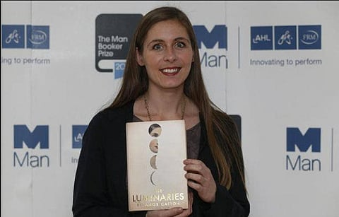 புக்கர் பரிசும் சர்ச்சைகளும்