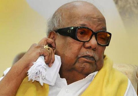 காமன்வெல்த் மாநாடு: காங்கிரஸுக்கு கருணாநிதி எச்சரிக்கை