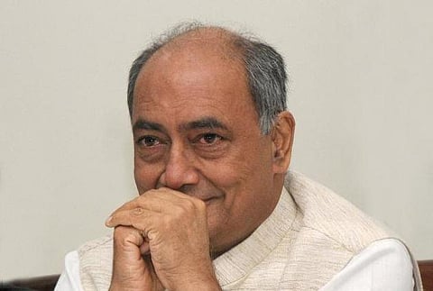 ஹிட்லரைப் போலவே மோடியும் பாசிசவாதி: திவாரி தாக்கு