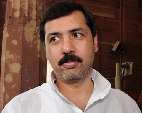 பணிப்பெண் மர்ம மரணம்: பகுஜன் சமாஜ் எம்.பி., மனைவி கைது