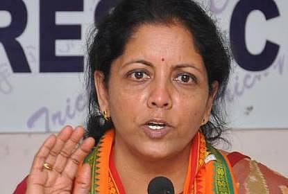 காமன்வெல்த்துக்கு பிரதமர் போகாத காரணத்தை தெரிவிக்க வேண்டும்: பாஜக