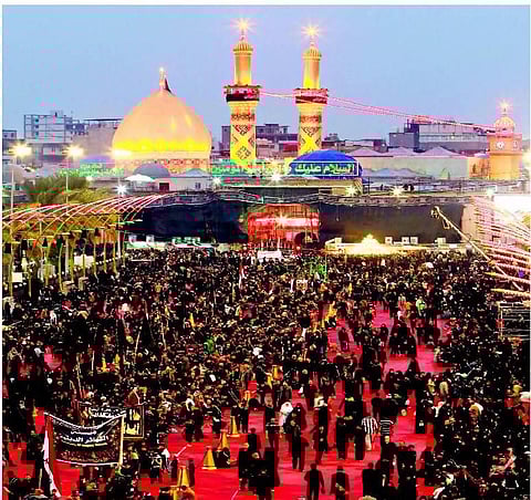 புனித ஆஷுரா தினம் : 20 லட்சம் ஷியா முஸ்லிம்கள் கர்பாலாவில் வழிபாடு