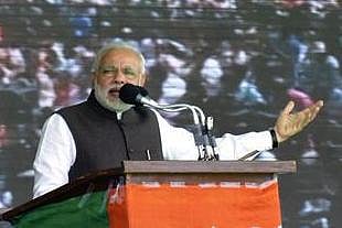 காங்கிரஸ் ஆட்சியால் ஐ.டி. துறையில் வீழ்ச்சி: மோடி சாடல்