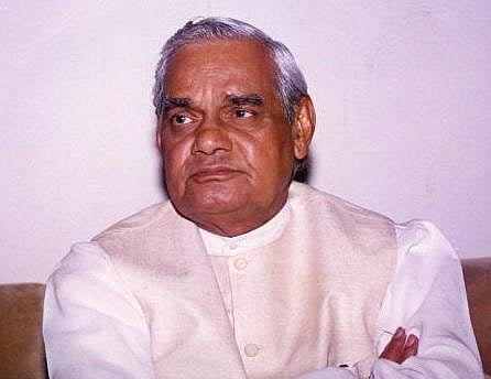 பாஜக ஆட்சிக்கு வந்தால் வாஜ்பாய்க்கு பாரத ரத்னா