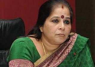 நாட்டின் முதல் அனைத்து மகளிர் வங்கி இன்று திறப்பு