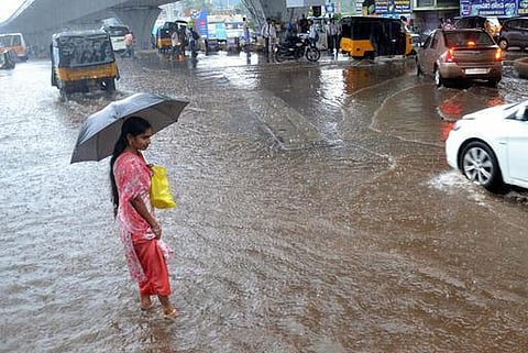 ஆந்திராவில் 24 மணி நேரத்திற்கு மழை தொடரும்