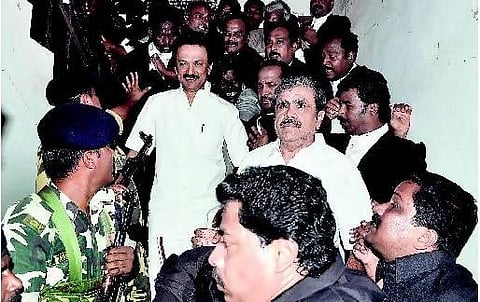 எத்தனை அவதூறு வழக்குகள் வந்தாலும் சந்திப்பேன்: மு.க.ஸ்டாலின்