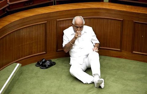 சட்டசபையில் எடியூரப்பா தொடர் தர்ணா