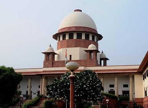 நீதிமன்றங்களில் பாலியல் புகாரை விசாரிக்க குழு அமைப்பு