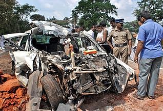 தமிழகத்தில் 3 விபத்துகளில் 13 பேர் பலி