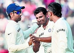 தென் ஆப்ரிக்கா புறப்பட்டுச் சென்றது இந்திய கிரிக்கெட் அணி