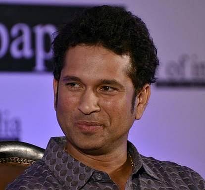 சச்சினுக்கு பாரத ரத்னா: தடை கோரும் வழக்கை தள்ளுபடி செய்தது ஐகோர்ட்