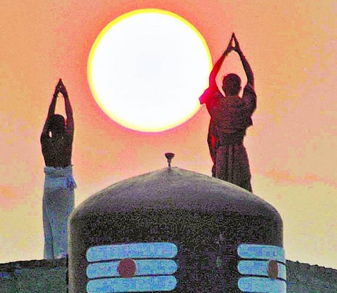 துறவு என்றால் என்ன?