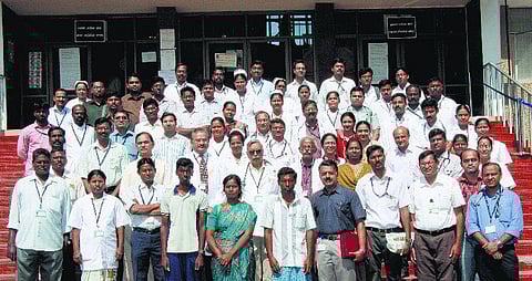 மூளைச் சாவு ஏற்பட்ட இருவரின் சிறுநீரகங்கள் 4 பேருக்கு தானம்