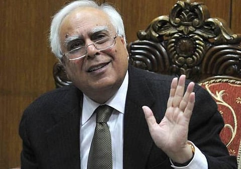 தனி மனித உரிமை பாதுகாக்கப்படும்: சிபல் நம்பிக்கை