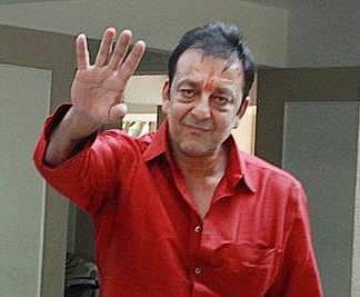 பரோலில் வெளியே வந்தார் பாலிவுட் நடிகர் சஞ்சய் தத்