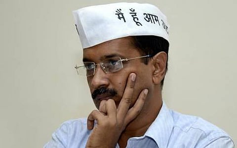 ஆம் ஆத்மி தலைமை அலுவலகம் மீது தாக்குதல்﻿