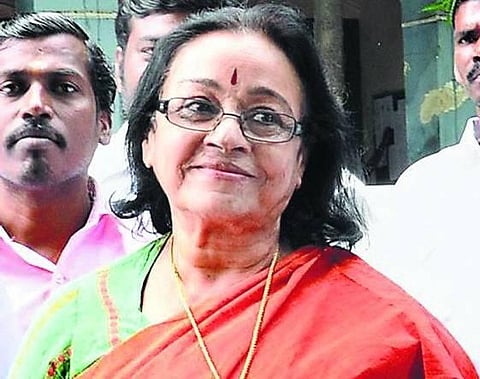 அறநிலையத் துறையிடமிருந்து ஆலயங்களை மீட்போம்: முன்னாள் ஆட்சியர் சந்திரலேகா பேட்டி