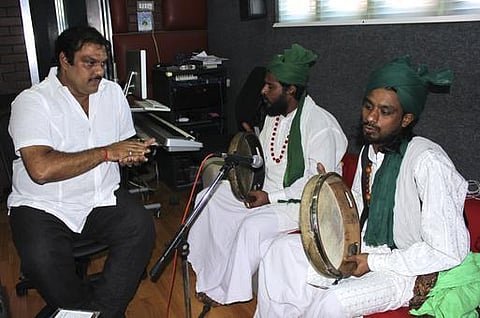 இசையின் ரகசியமே வேறு! - தாஜ்நூர்