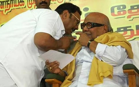 கருணாநிதியை சந்தித்து அழகிரி பொங்கல் வாழ்த்து