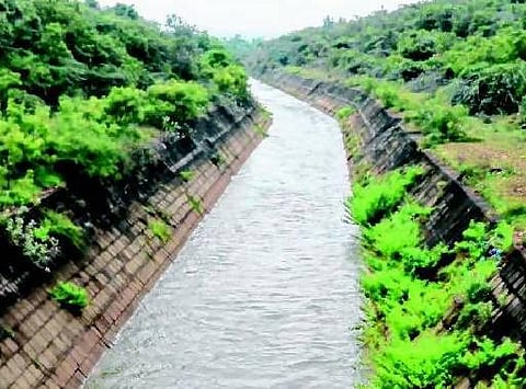 கண்டலேறு அணையில் இருந்து சென்னைக்கு கிருஷ்ணா நீர் திறப்பு