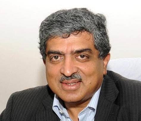 காங்கிரஸ் சார்பில் பெங்களூரில் போட்டி:  நந்தன் நிலகேனி அறிவிப்பு