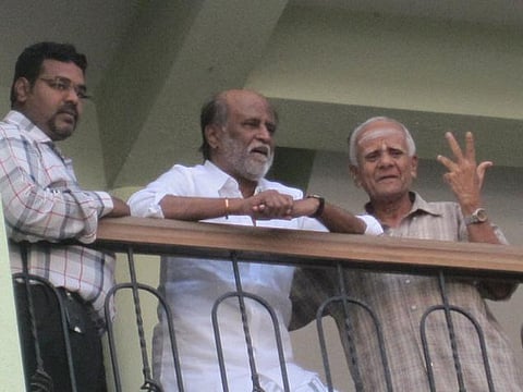 பெங்களூருக்கு ரஜினி ரகசிய பயணம்﻿