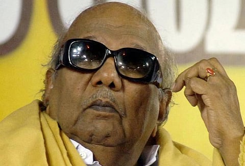 ஒரு பேரியக்கத்தின் அஸ்தமனம்