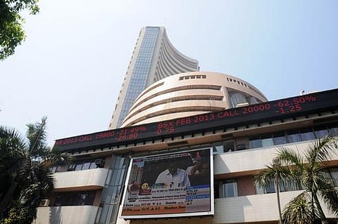 10% இன்ஜினீயர்ஸ் இண்டியா பங்குகளை விற்க அமைச்சரவை ஒப்புதல்