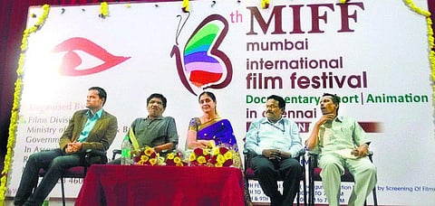 13-வது மும்பை சர்வதேச குறும்பட விழா- சென்னையில் பாரதிராஜா தொடங்கி வைத்தார்