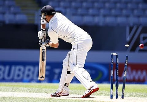 இந்தியா அதிரடி: 105 ரன்களுக்கு சுருண்டது நியூஸி.