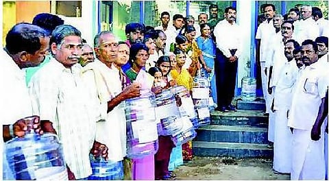 ரூ.1-க்கு 5 லிட்டர் சுத்திகரிக்கப்பட்ட குடிநீர்- புள்ளம்பாடி பேரூராட்சியின் சாதனை
